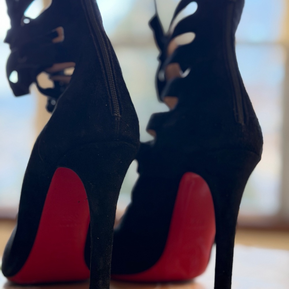 Christian Louboutin Black Heels with Red Soles